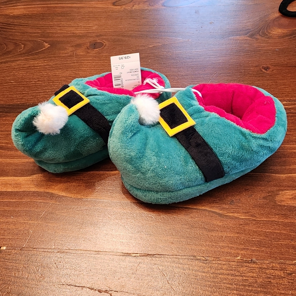 Children's Place Unisex Elf Slippers toddler size 6-7 NWT